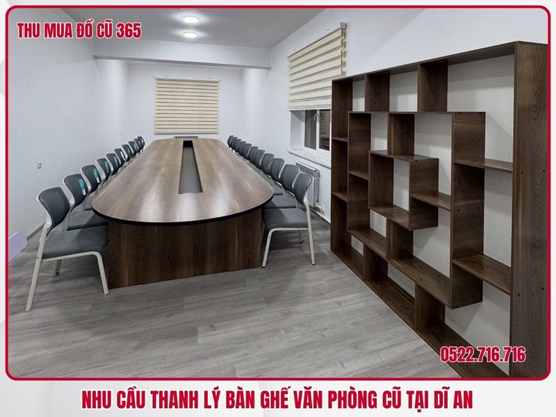 Nhu cầu thanh lý bàn ghế văn phòng cũ tại Dĩ An