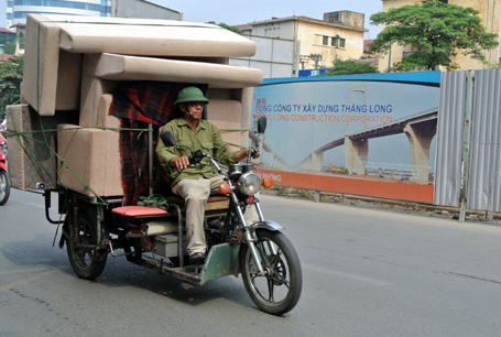 Chuyển nhà bằng xe ba gác