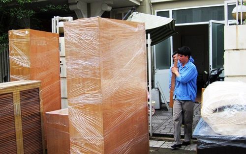 Chuyển nội thất văn phòng